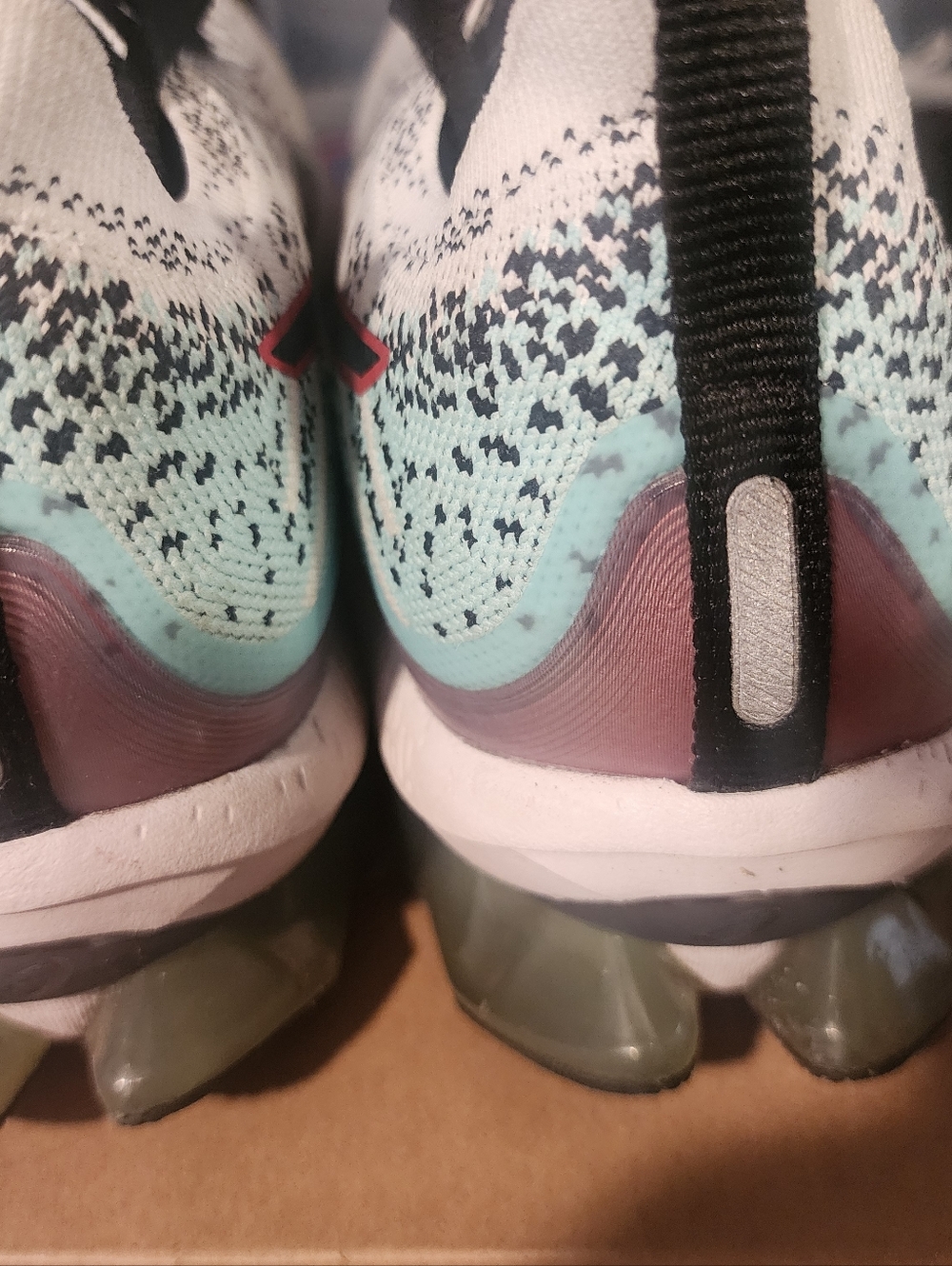 Asics White Black Mint Green Running Sneakers - Picture 7 of 8